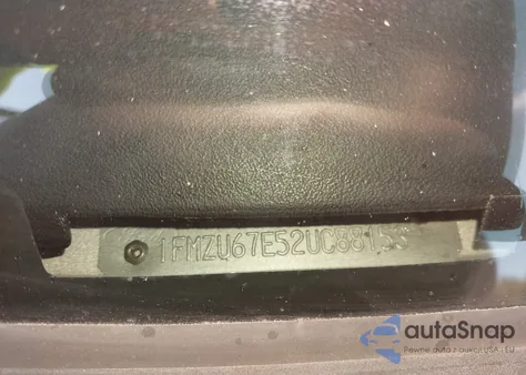 2002 Ford Explorer Sport Trac z USA, uszkodzony, nr VIN 1FMZU67E52UC88153